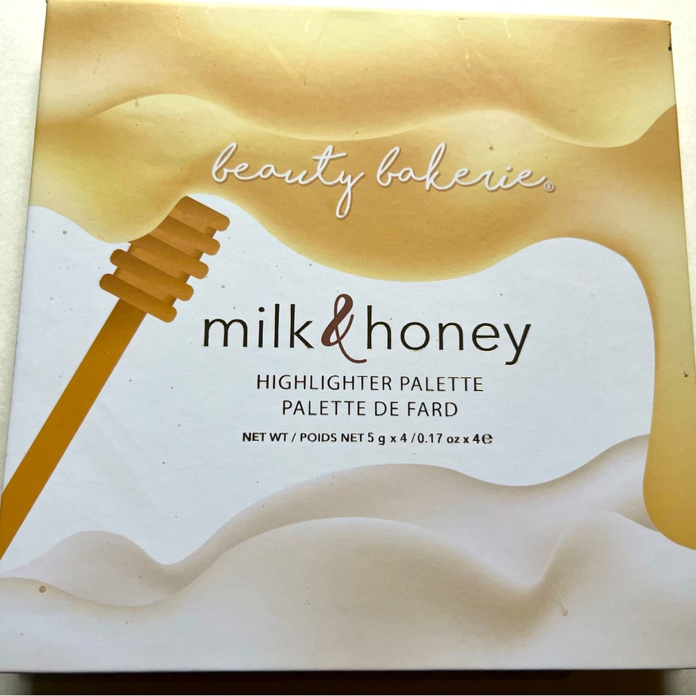 Brand New Beauty Bakerie Milk and Honey Highlighter Pallet